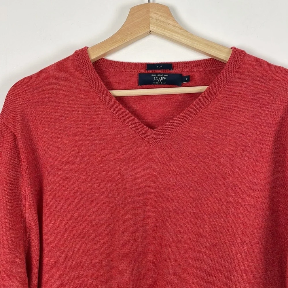 J. Crew Merino wool long sleeve V neck pullover burnt orange men sweater Size XL